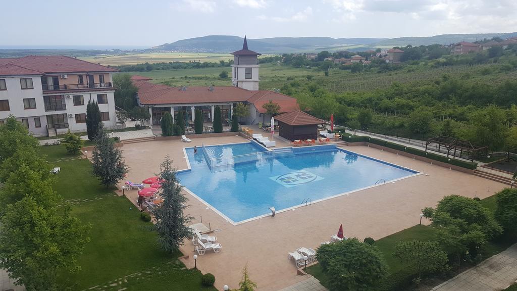 רוגאצ'בו Harmony Hills Kolevi Apartments מראה חיצוני תמונה