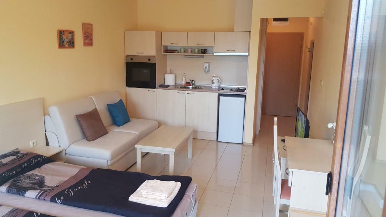 רוגאצ'בו Harmony Hills Kolevi Apartments מראה חיצוני תמונה