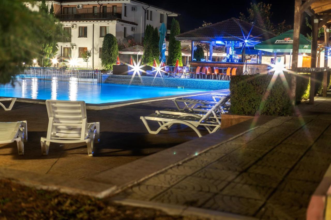 רוגאצ'בו Harmony Hills Kolevi Apartments מראה חיצוני תמונה