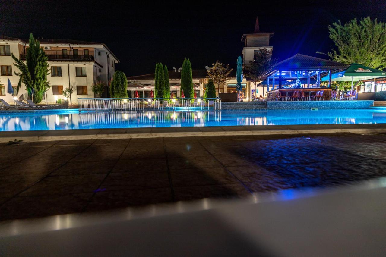 רוגאצ'בו Harmony Hills Kolevi Apartments מראה חיצוני תמונה