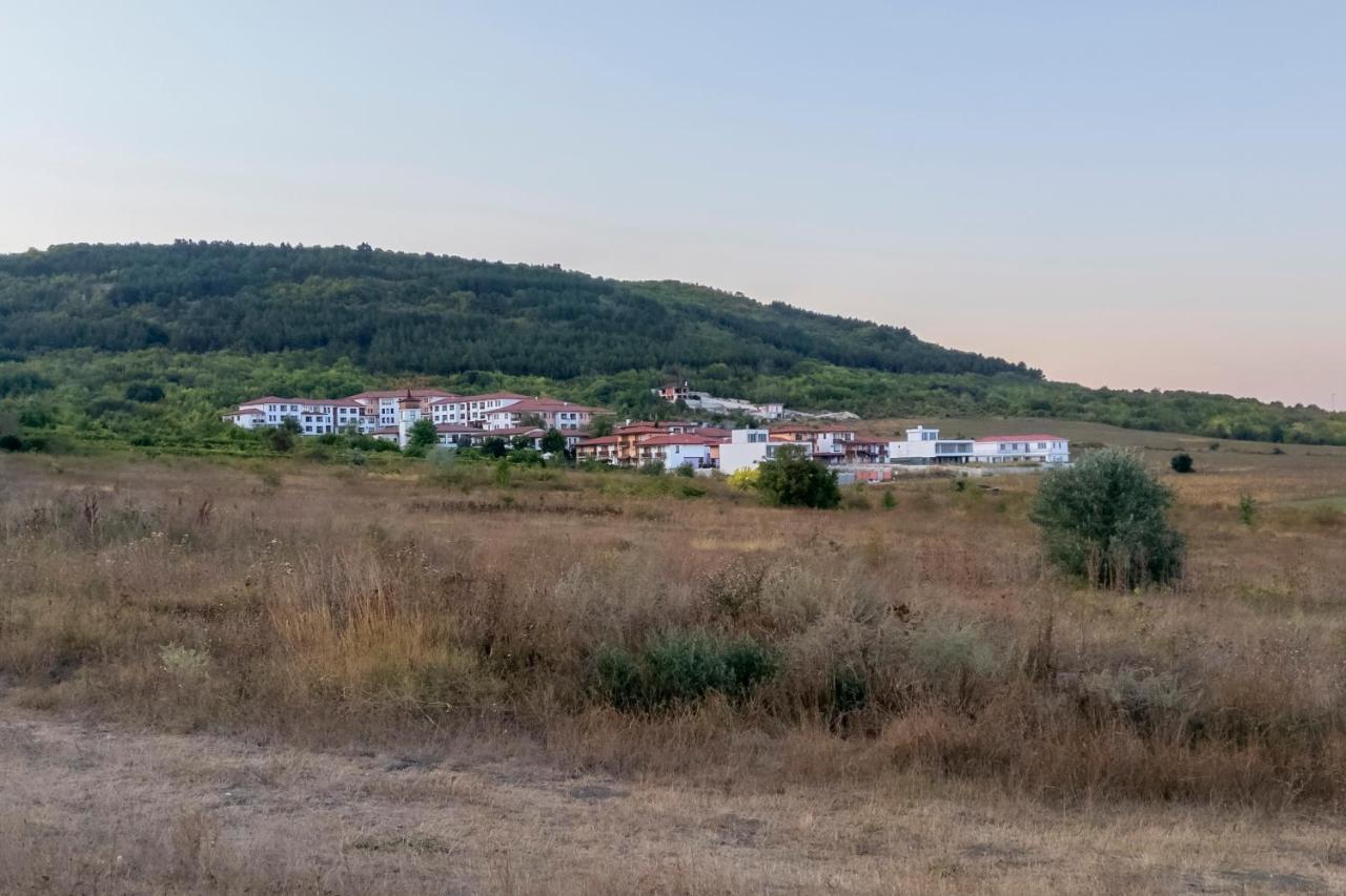 רוגאצ'בו Harmony Hills Kolevi Apartments מראה חיצוני תמונה